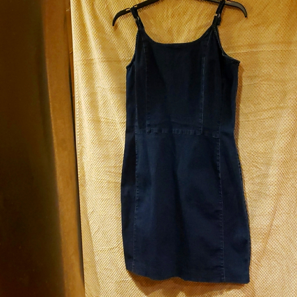 Boutique Europa by Newport News Dress